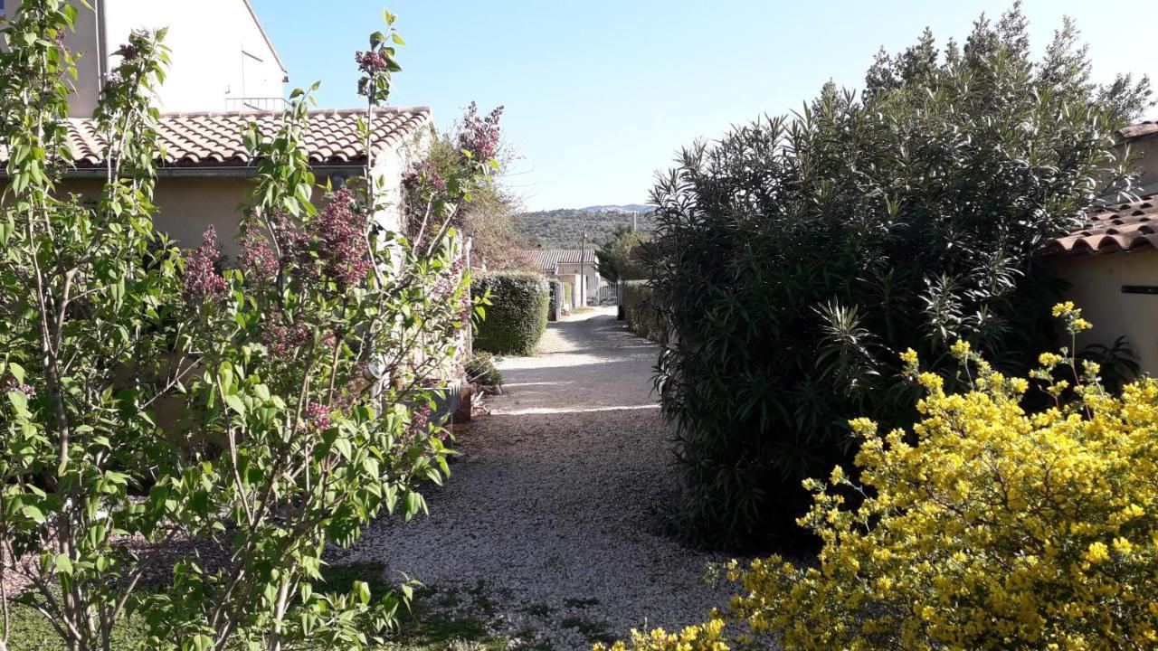 le coin de paradis Modene Buitenkant foto