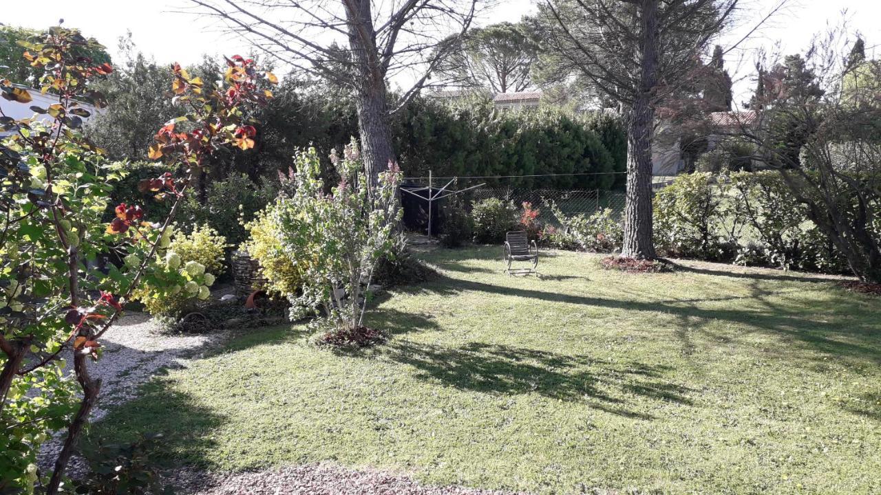 le coin de paradis Modene Buitenkant foto