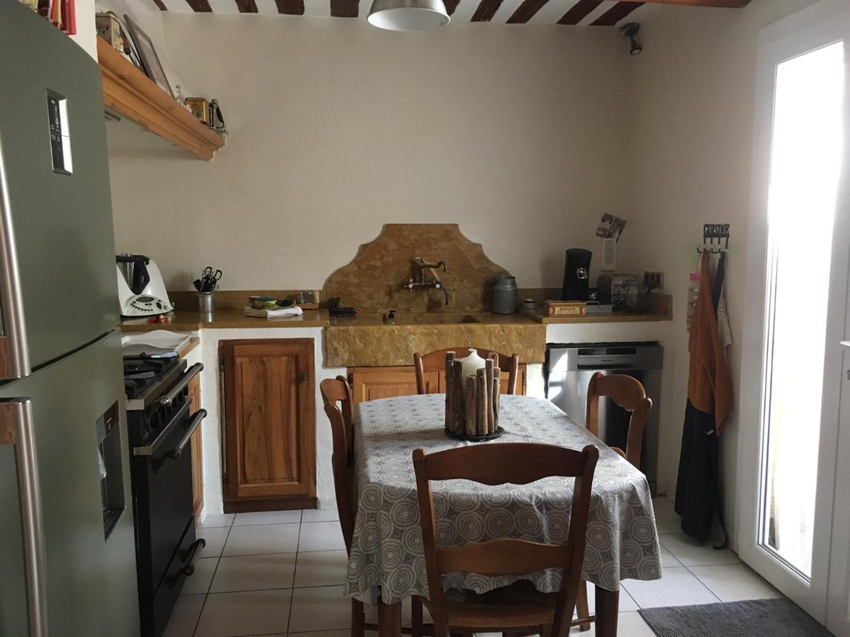le coin de paradis Modene Buitenkant foto