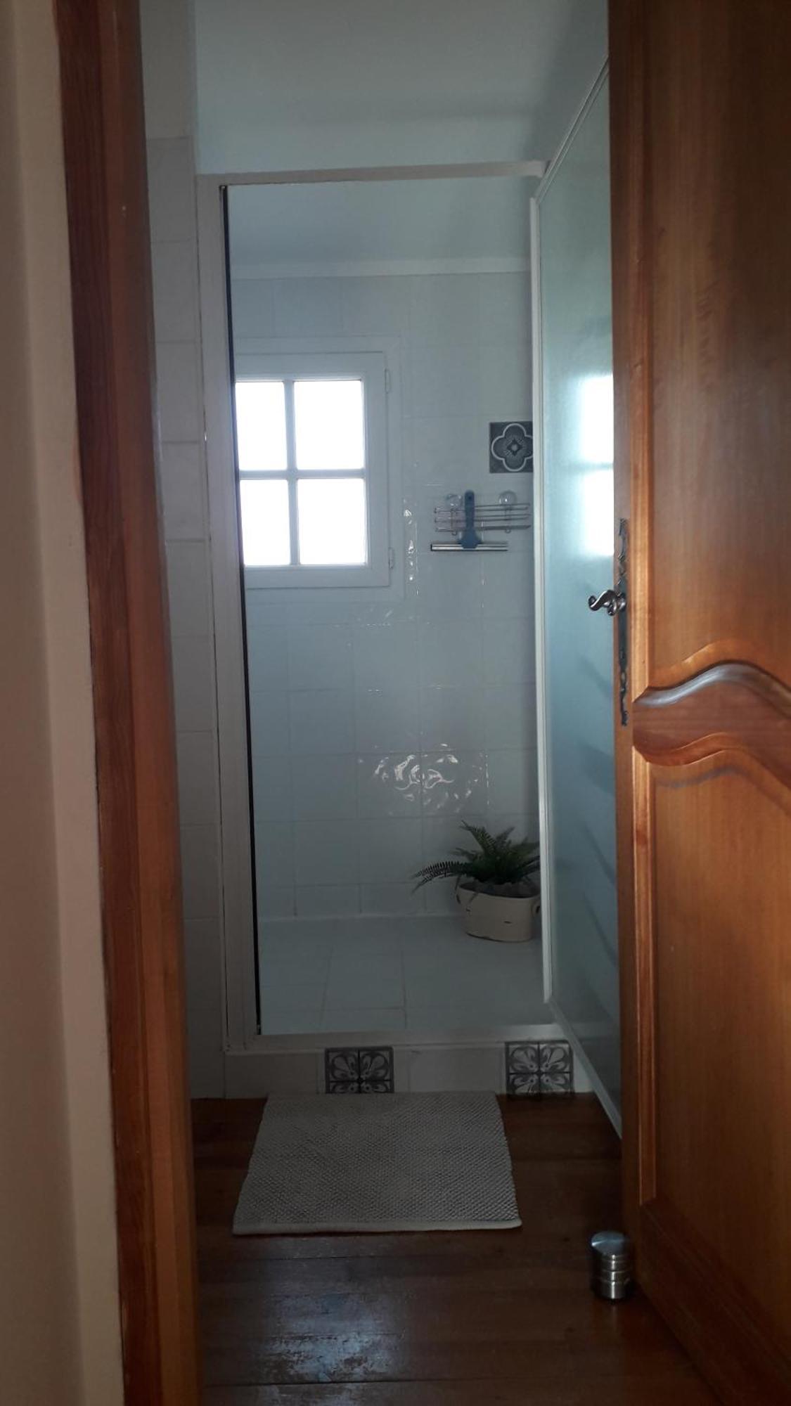 le coin de paradis Modene Kamer foto